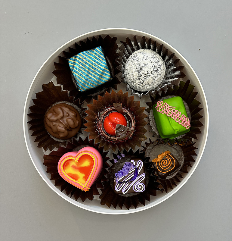 Peter Anton: "Special Round Assortment" (2023)